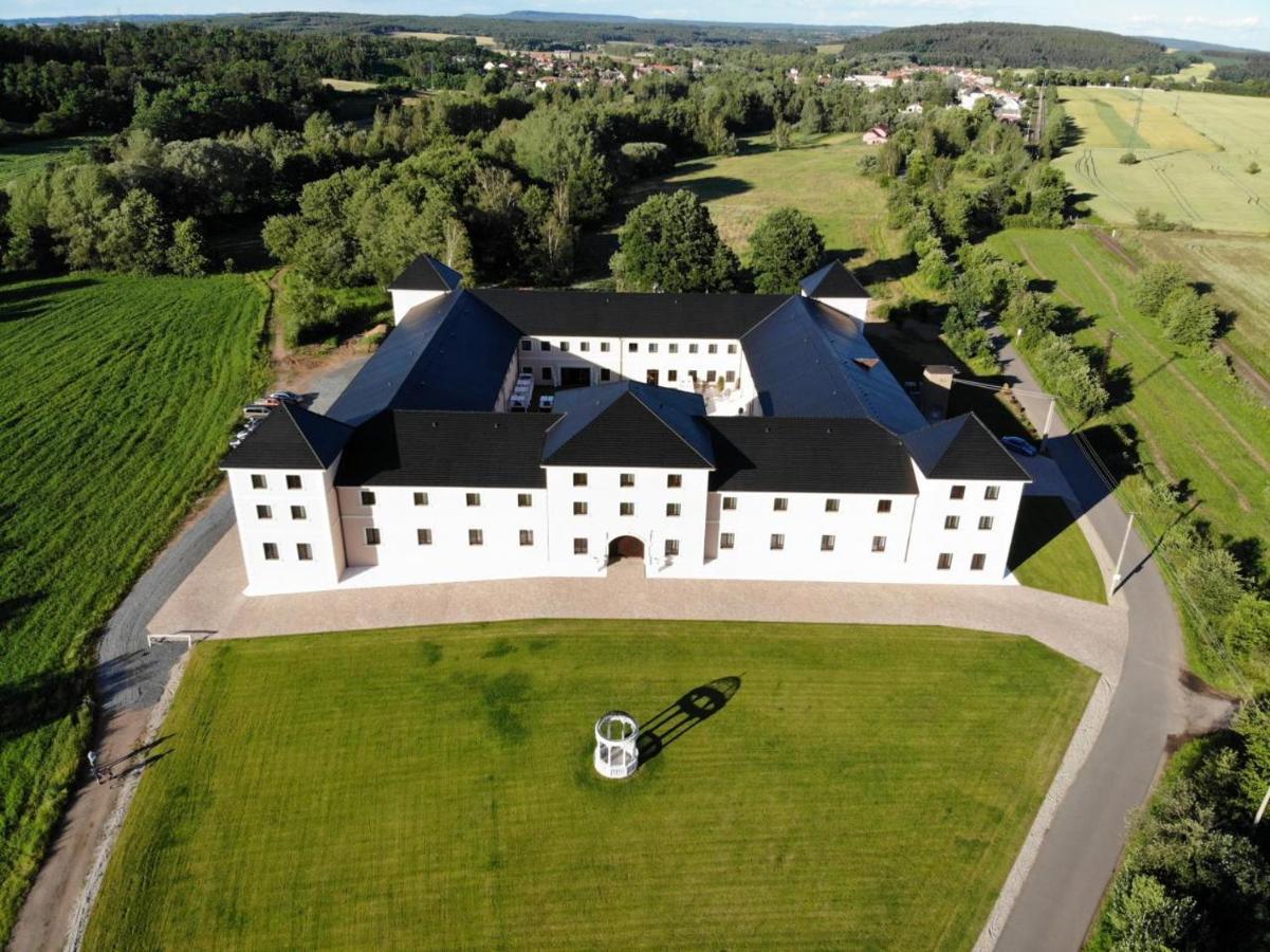 Chateau Sanov Sanov  外观 照片
